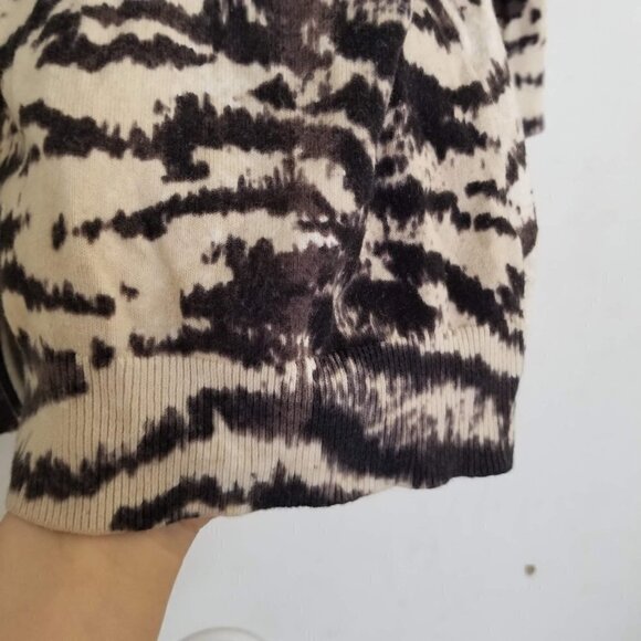 Talbots Zebra Animal Print Button Front Cardigan L - Picture 4 of 8
